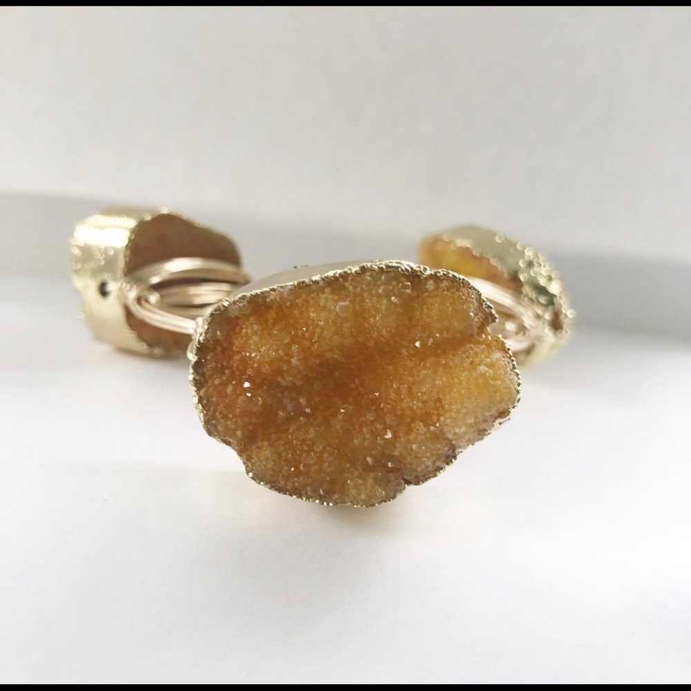 ✨LAST! Handmade Druzy Stone Wire Wrapped Bangle - Picture 9 of 9
